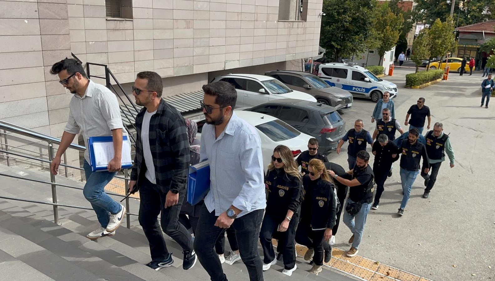 18 milyon dolarlik devre mulk dolandiriciligi 7 gozalti H4XXZZTO