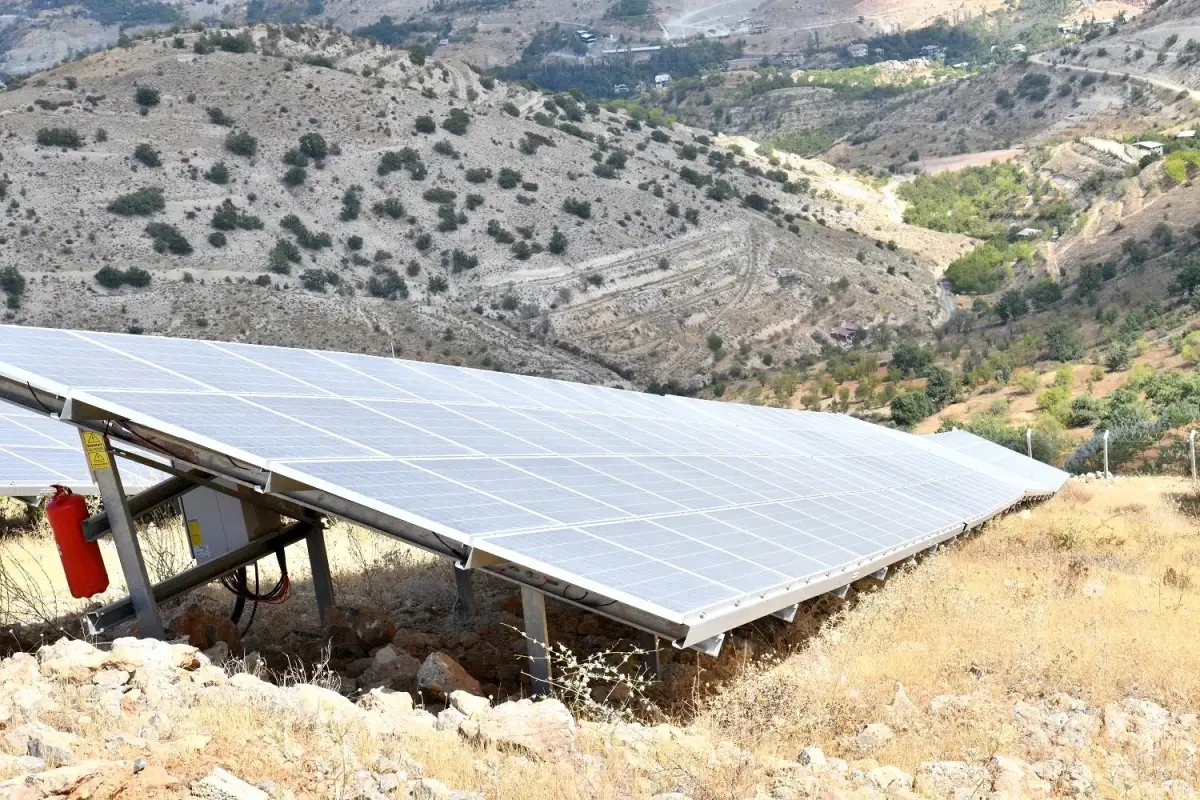 yesilyurtta gunes enerji santrali ile enerji maliyetleri dusuyor xPCyAfTO