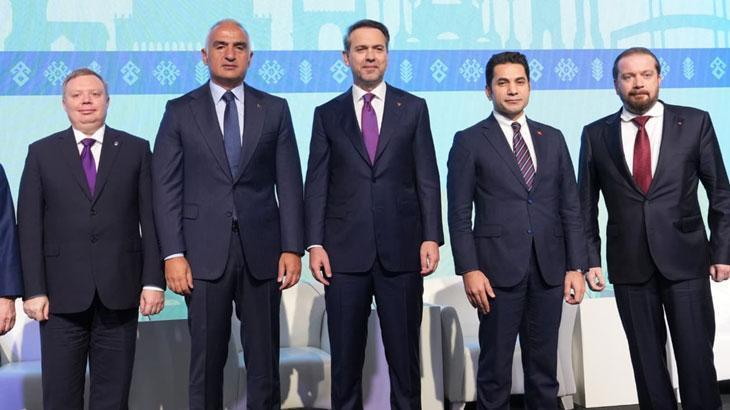 bakan ersoy turizm halklar arasinda kulturel etkilesimi saglayan bir koprudur yhSUAtdk.jpg