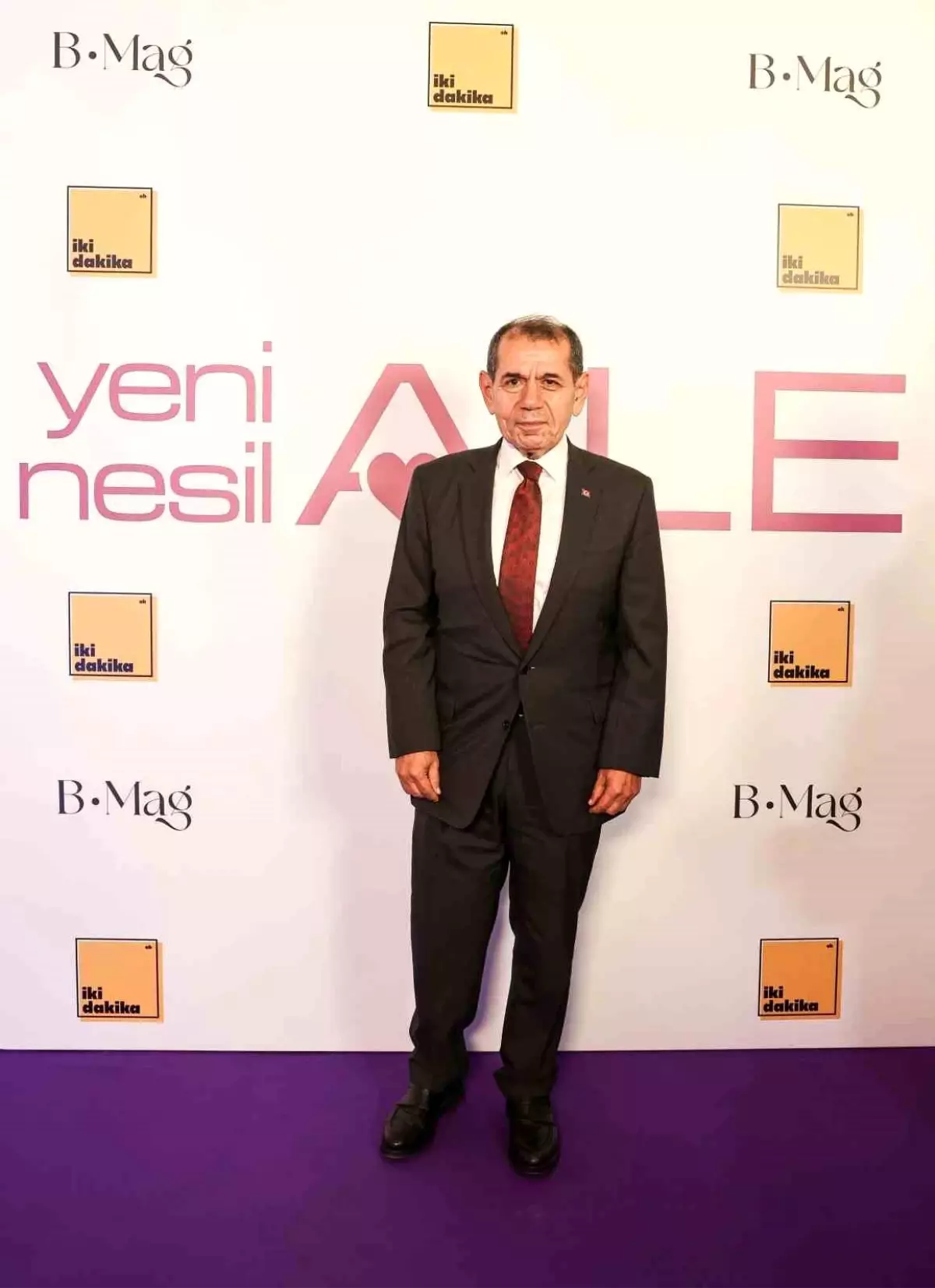 dursun ozbek sampiyonlar ligi galatasarayin evinin sahasi AqwjQ6yN