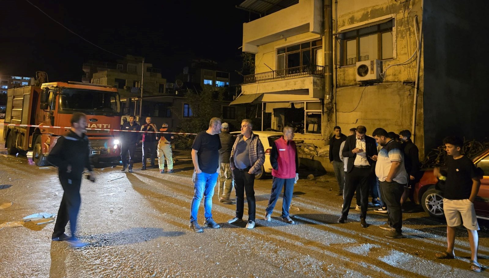 ekmek firininda patlama 9 kisi yaralandi mumsGMOF.jpg