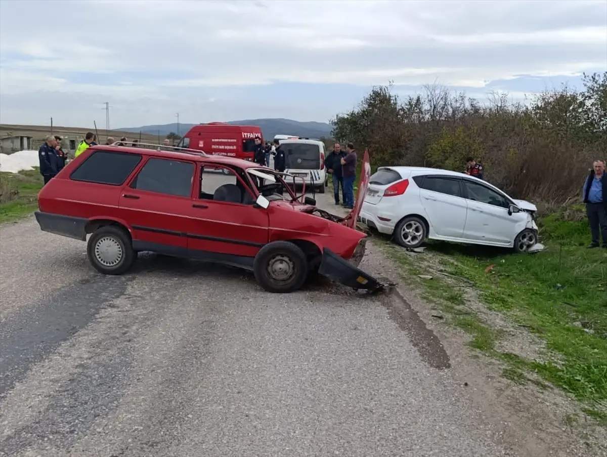 manyasta trafik kazasi bir yarali nOq2dc4G.jpg