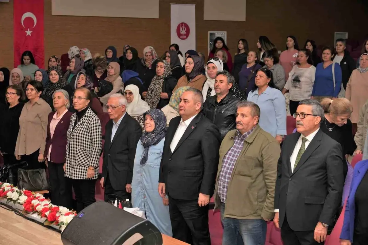 kecioren belediyesinden ataturku anma semineri 8Tu5nuir.jpg