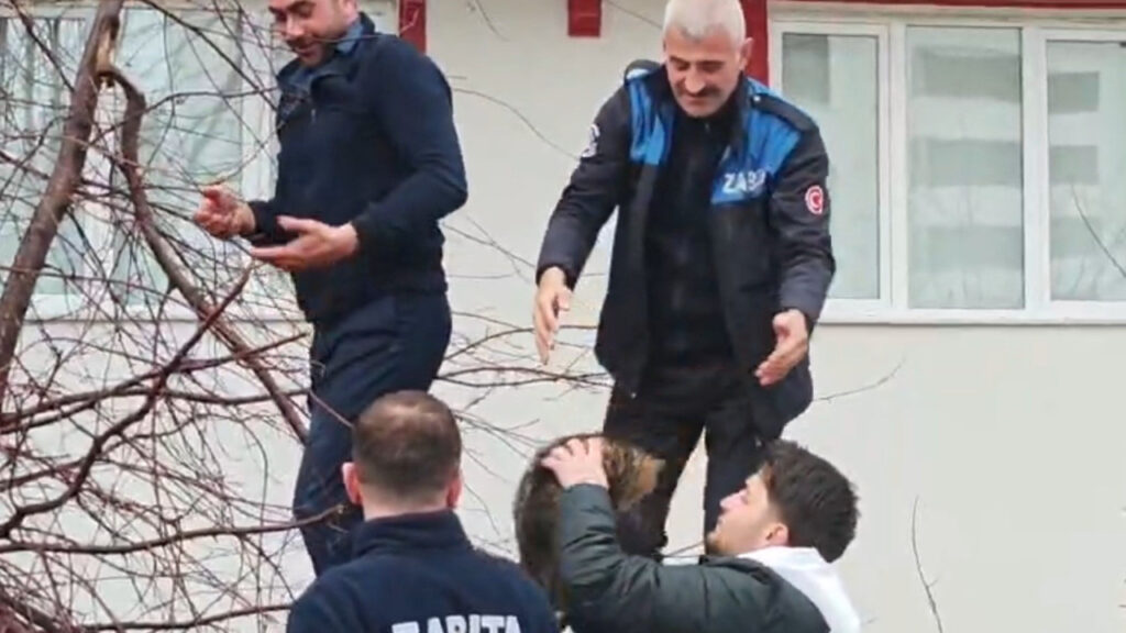 erzurumda-nefes-kesen-kurtarma-operasyonu-yTRnGnfQ