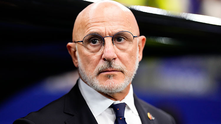 Luis de la fuente karsilarinda dunyanin en iyisi vardi 9ECPjYM4