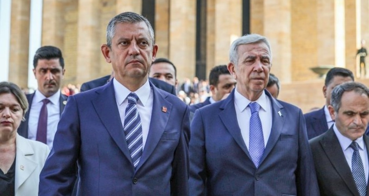 Yeni partiye katilacak mi ozgur ozelden mansur yavas aciklamasi cnbsmDDl